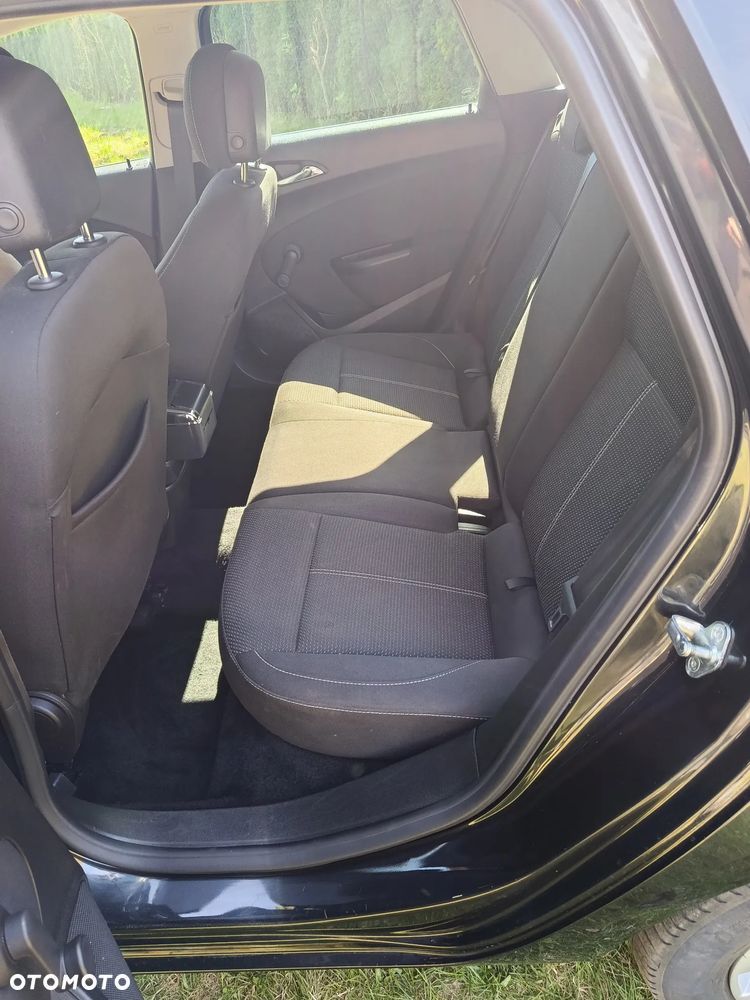 Opel Astra - 11