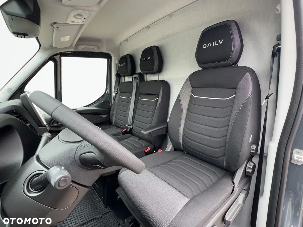 Iveco 35S18HA8 V 3.0 Diesel 180KM Automat Hi-Matic 2026 LEASING 100%! - 18