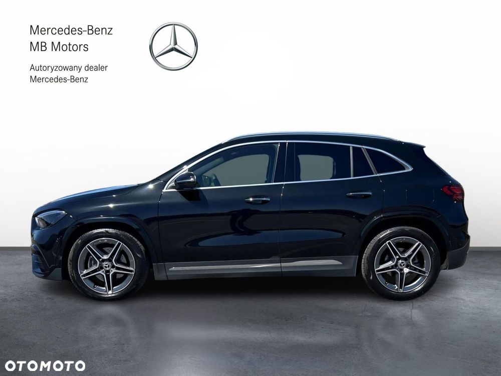 Mercedes-Benz GLA - 3