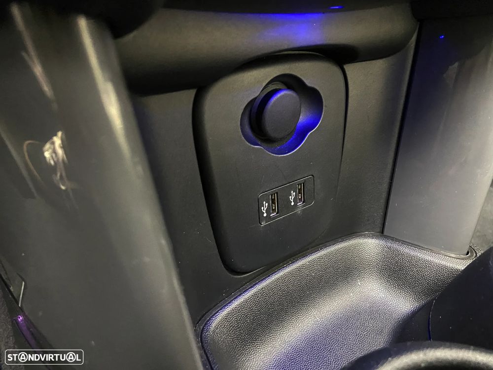 MINI Cabrio Cooper Auto - 26