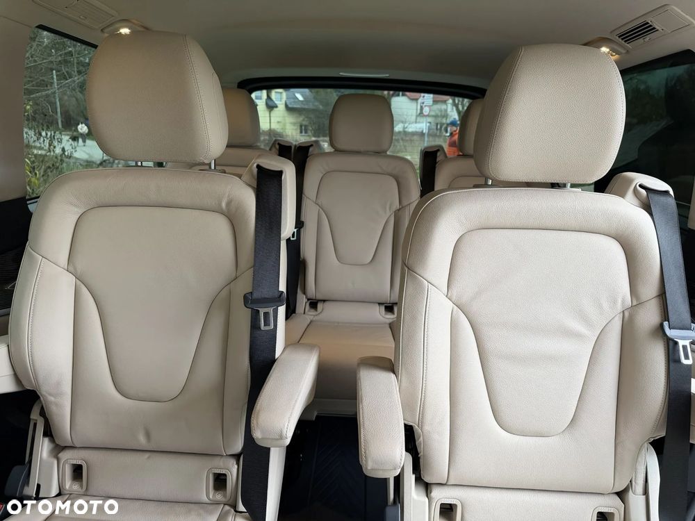 Mercedes-Benz Klasa V 250 d 4-Matic Avantgarde 9G-Tronic (d³ugi) - 12