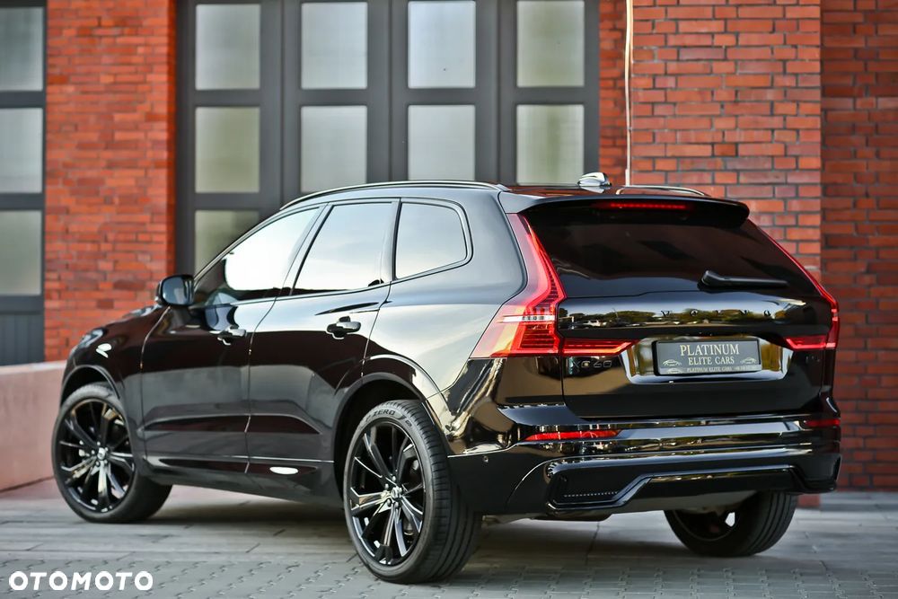 Volvo XC 60 B5 B AWD Plus Black Edition - 13