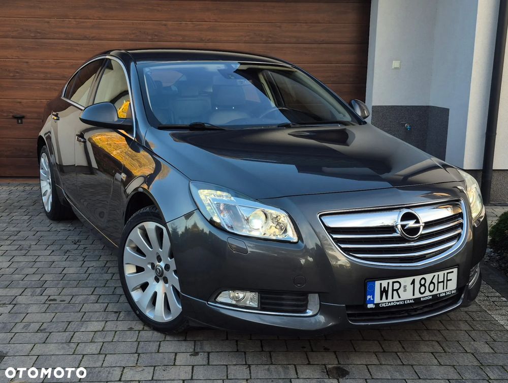 Opel Insignia 2.0 CDTI - 1