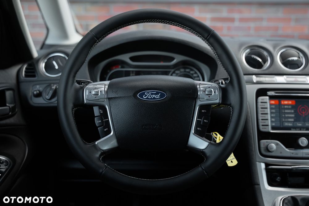 Ford Galaxy 2.0 Viva Titanium - 30