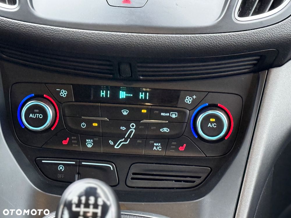 Ford C-MAX 1.5 TDCi Start-Stop-System Titanium - 14