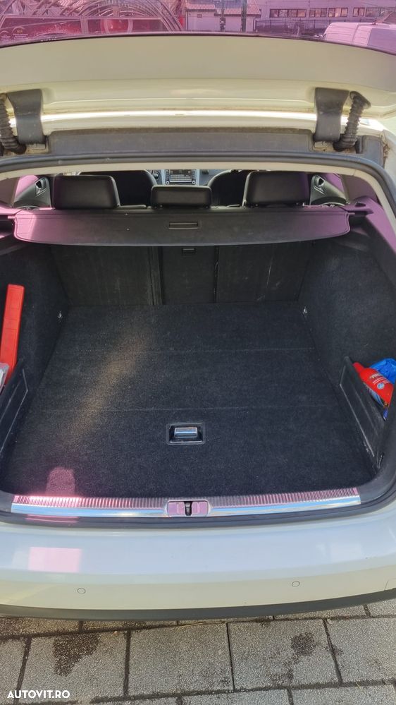 Volkswagen Passat 2.0 TDI DPF Individual - 10