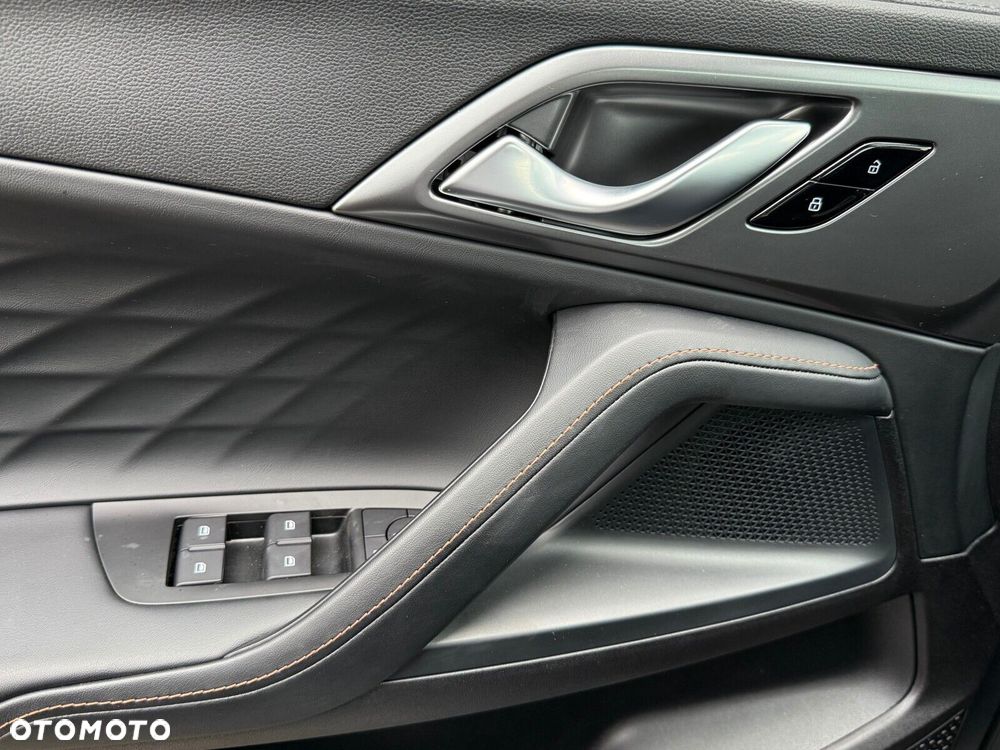 MG HS 1.5T HEV+ Excite - 24