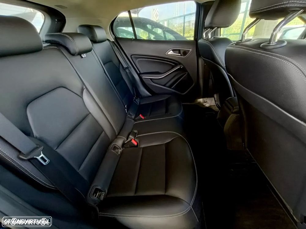 Mercedes-Benz GLA 180 (CDI) d - 15