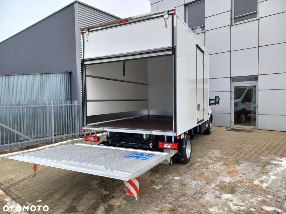 Ford transit - 9
