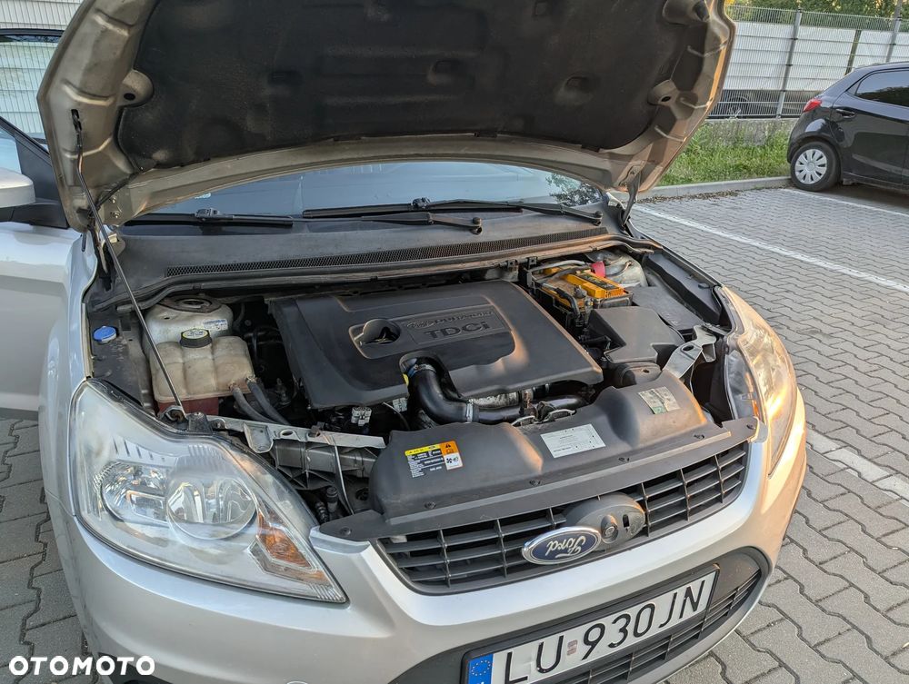 Ford Focus 1.6 TDCi Ambiente DPF - 10