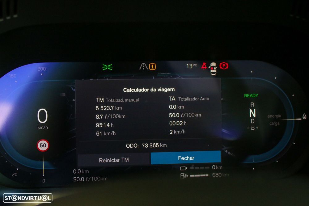 Volvo XC 60 2.0 T6 PHEV Plus Dark AWD - 28