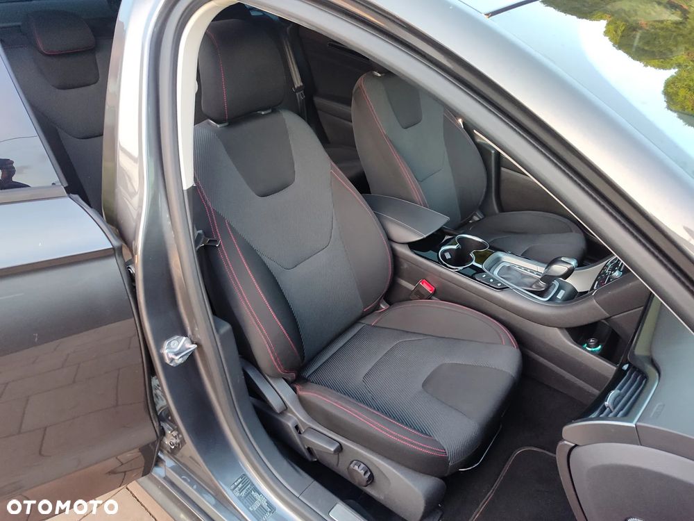 Ford Mondeo - 6