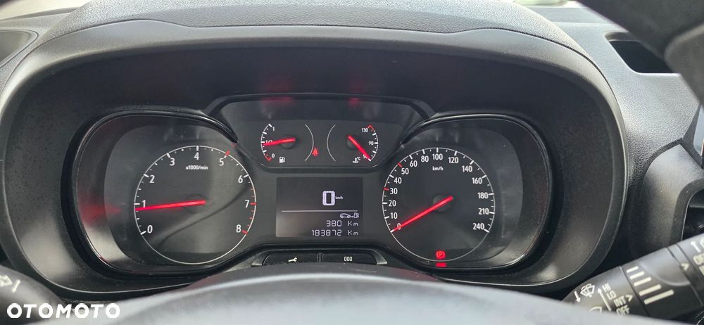 Opel Combo - 17