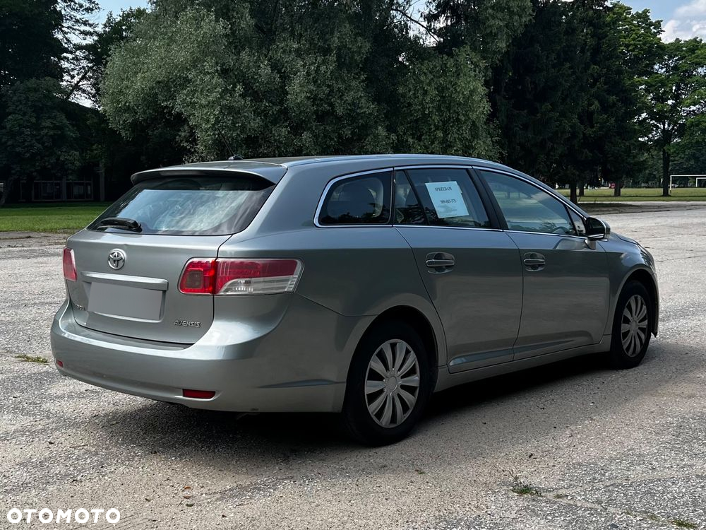 Toyota Avensis 2.0 D-4D Sol - 6