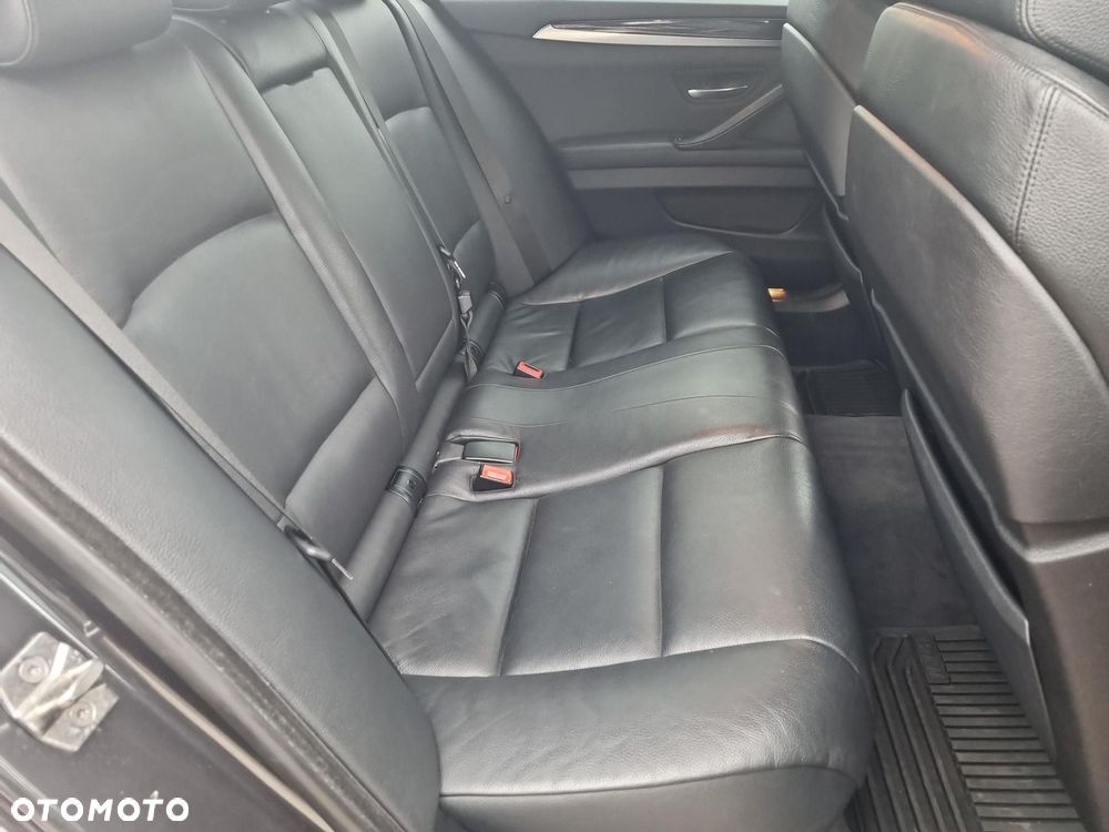 BMW Seria 5 - 11