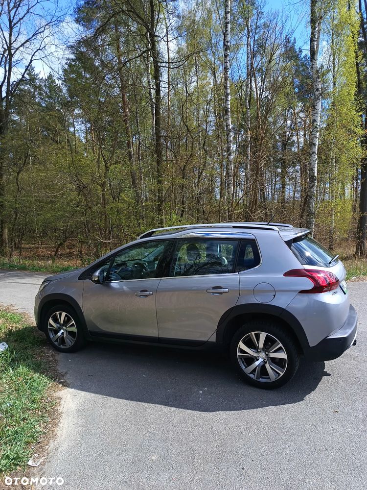 Peugeot 2008 PureTech 110 GPF Stop&Start EAT6 Style - 9