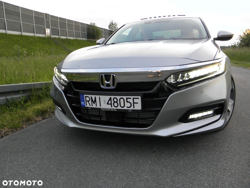 Honda Accord - 16
