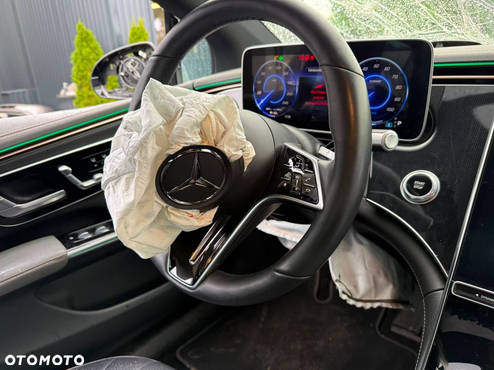 Mercedes-Benz EQS 450+ Electric Art - 15