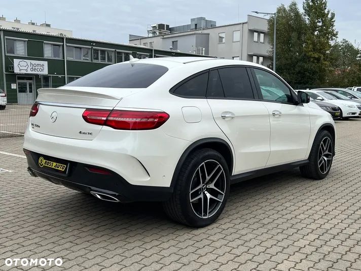 Mercedes-Benz GLE 350 d 4-Matic - 8