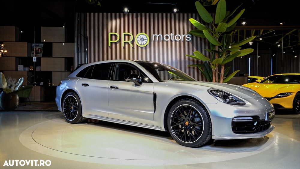 Porsche Panamera - 5