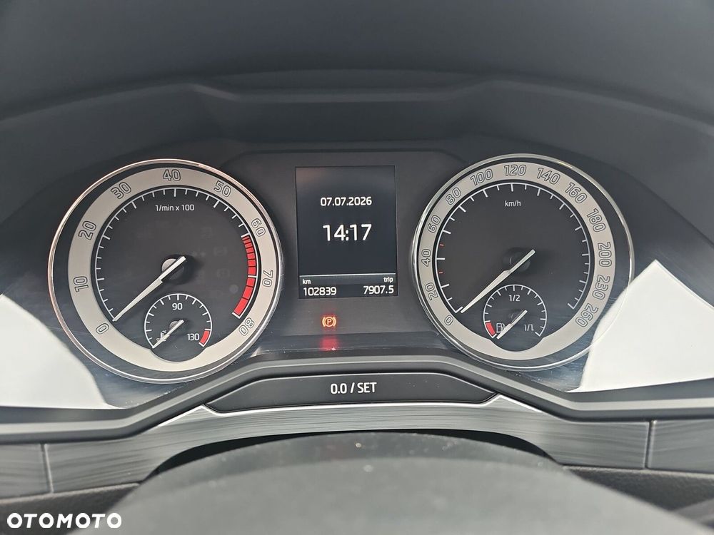 Skoda Superb - 19