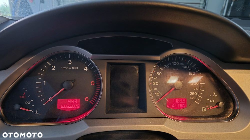 Audi A6 Avant 2.7 TDI DPF - 14