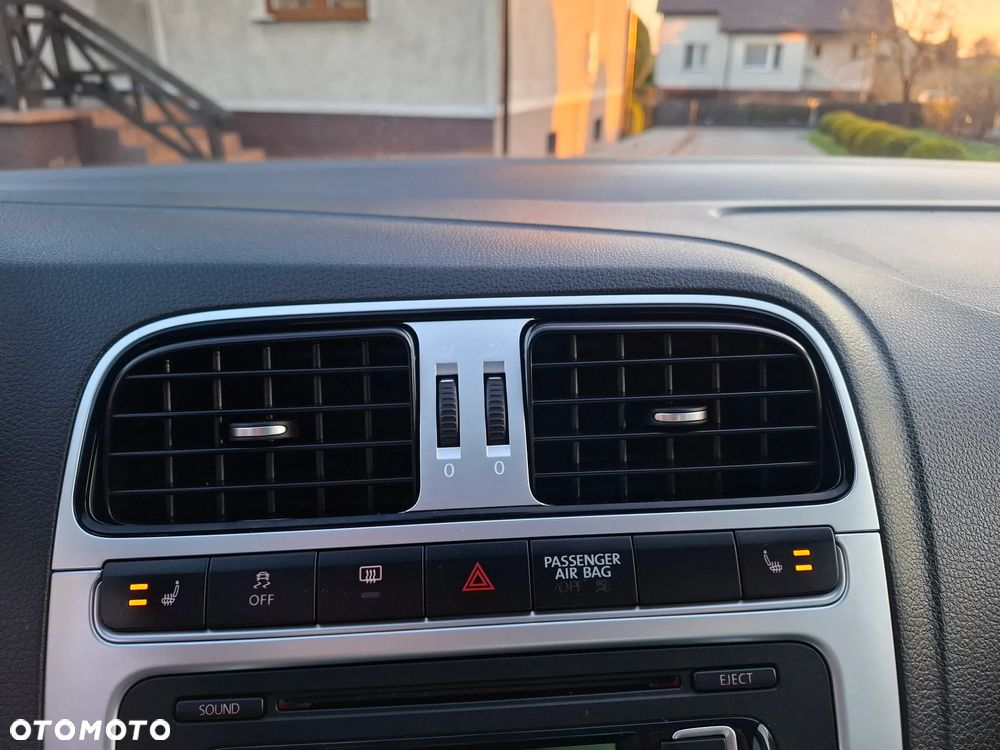 Volkswagen Polo 1.6 TDI MATCH - 16