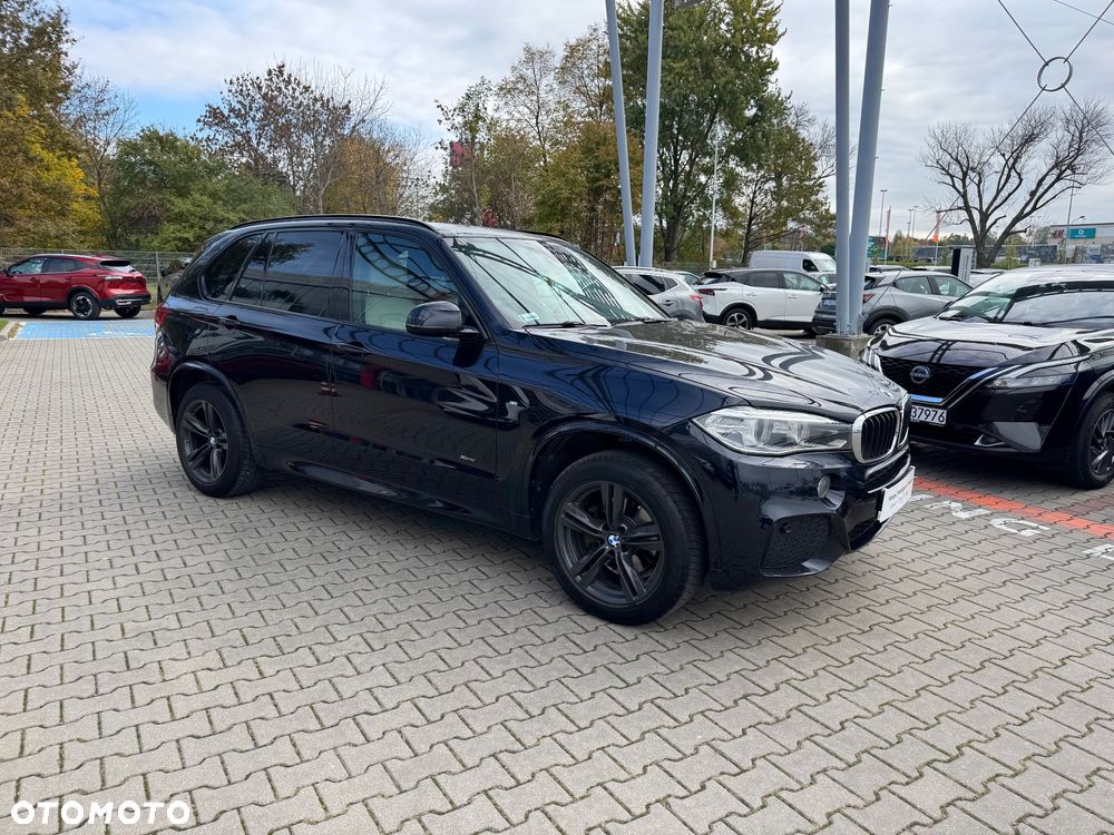 BMW X5 xDrive25d - 11