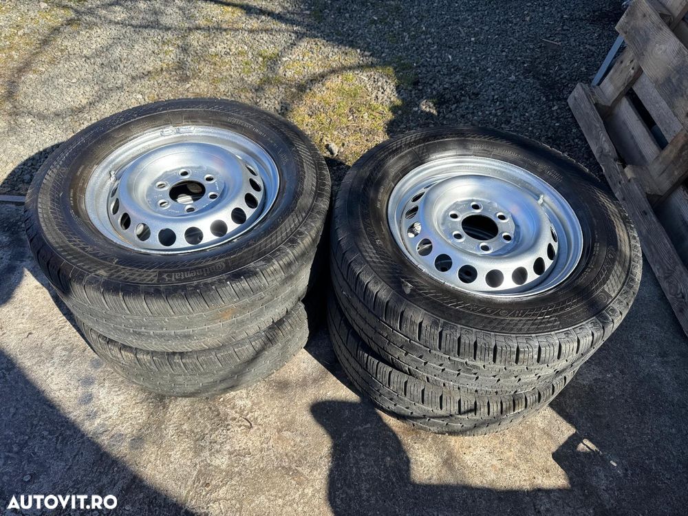 Mercedes-Benz Sprinter - 10