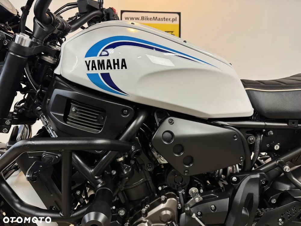 Yamaha XSR - 22