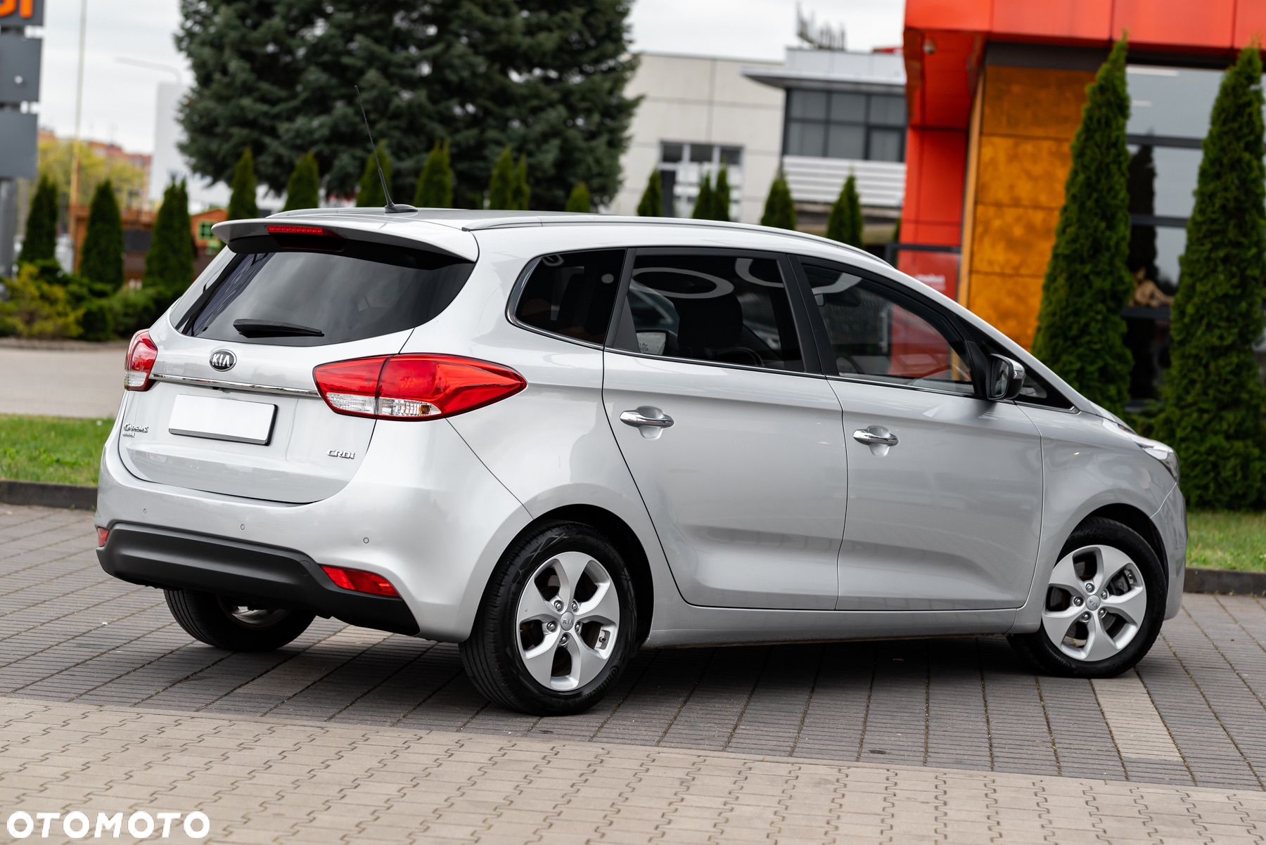 Kia Carens 1.7 CRDi L - 4