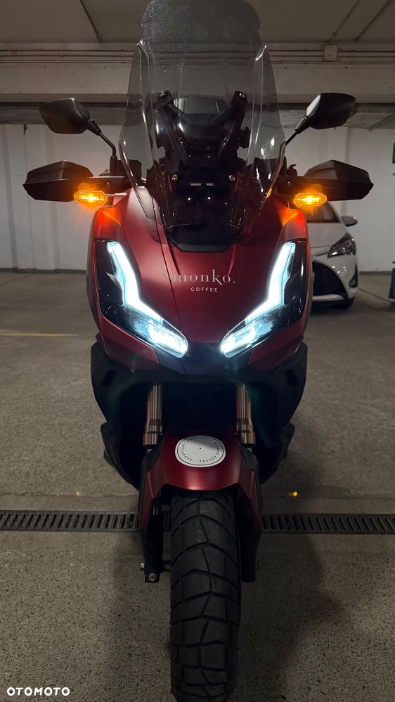 Honda ADV350 - 1