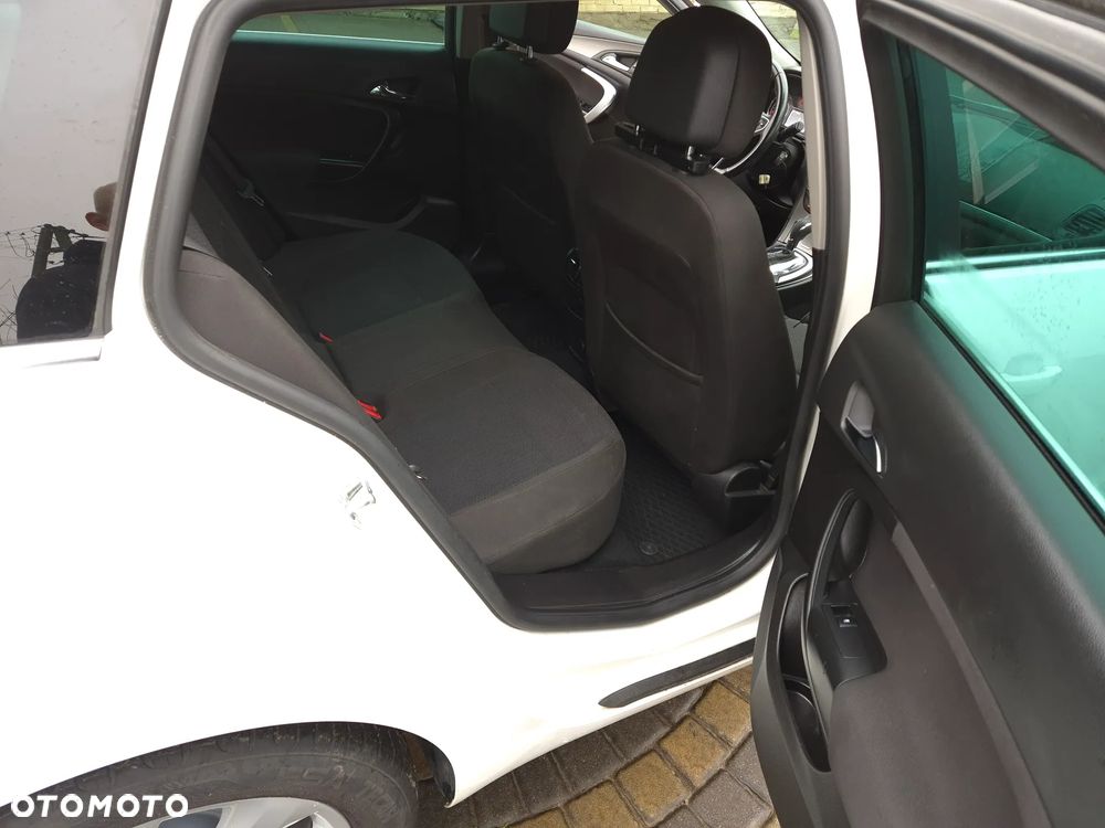 Opel Insignia 1.6 SIDI Turbo Business Edition - 18