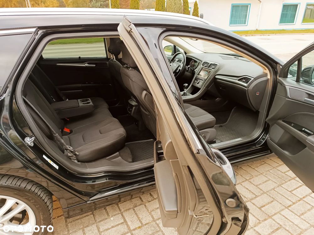 Ford Mondeo Turnier 2.0 TDCi Start-Stopp Vignale - 22