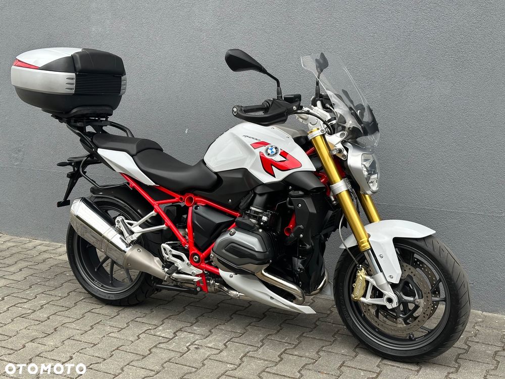 BMW R - 2