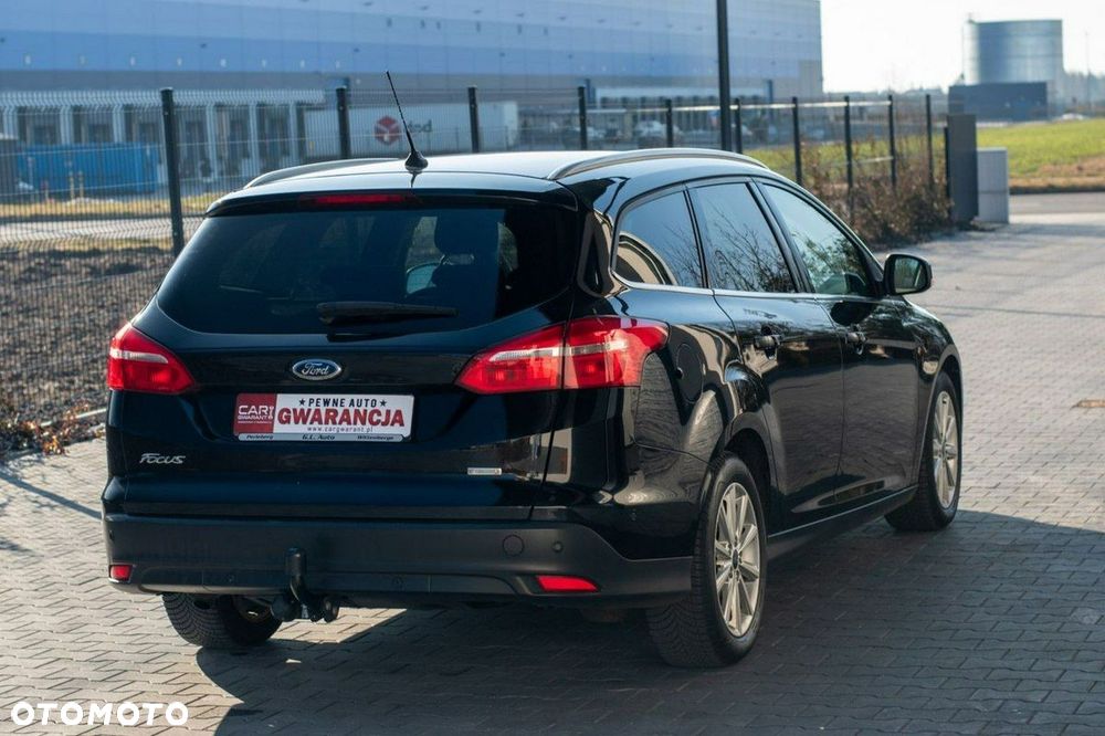 Ford Focus 1.0 EcoBoost Titanium - 5