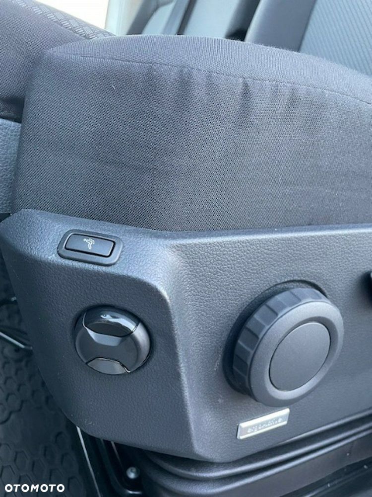 Volkswagen Crafter - 23