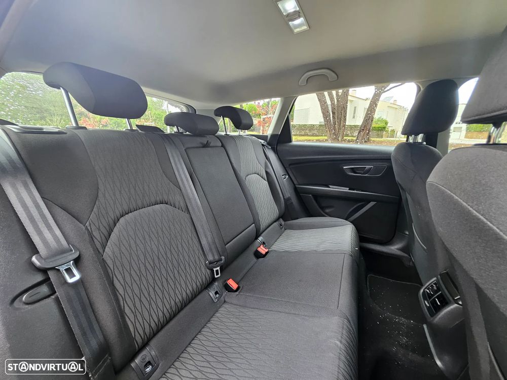 SEAT Leon ST 1.6 TDI Style Ecomotive - 11