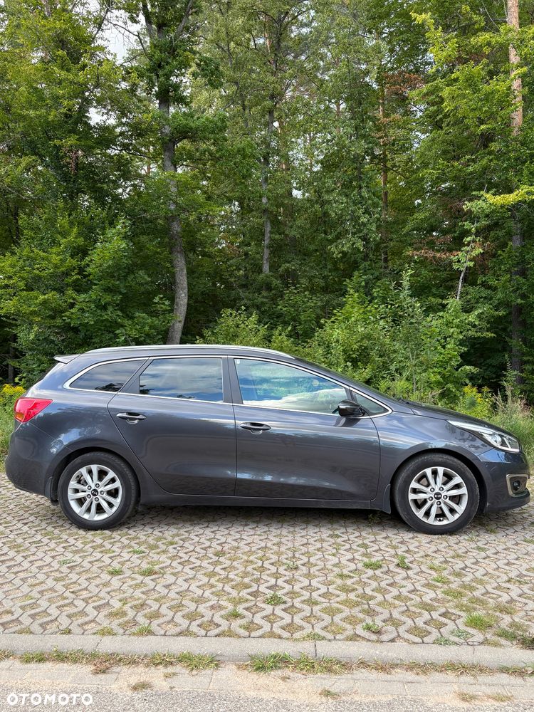 Kia Ceed 1.6 GDI L DCT - 4