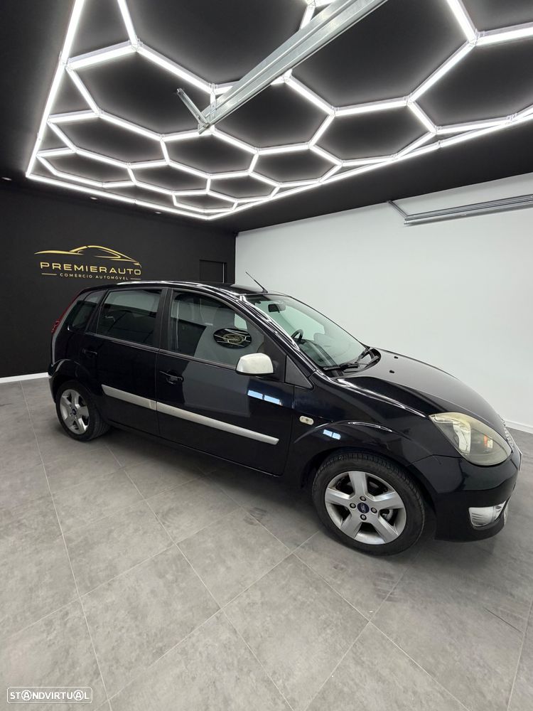 Ford Fiesta 1.25 First Edition - 4
