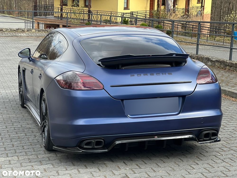 Porsche Panamera 4S PDK - 4