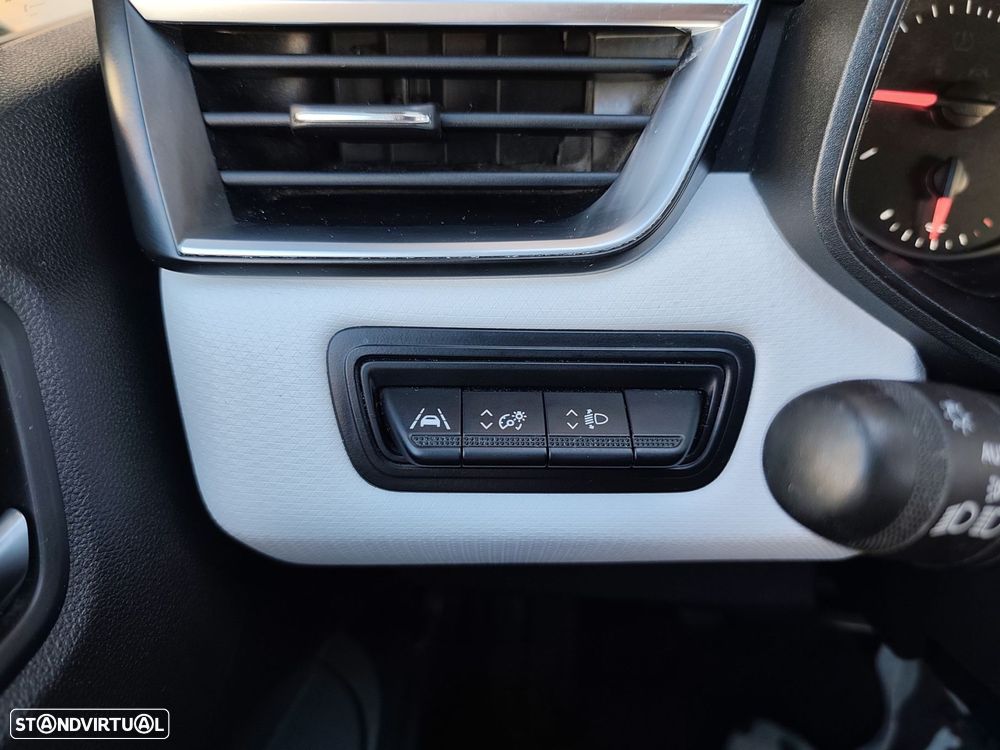 Renault Clio 1.5 Blue dCi Evolution - 13