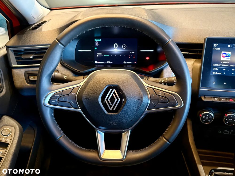 Renault Clio - 17