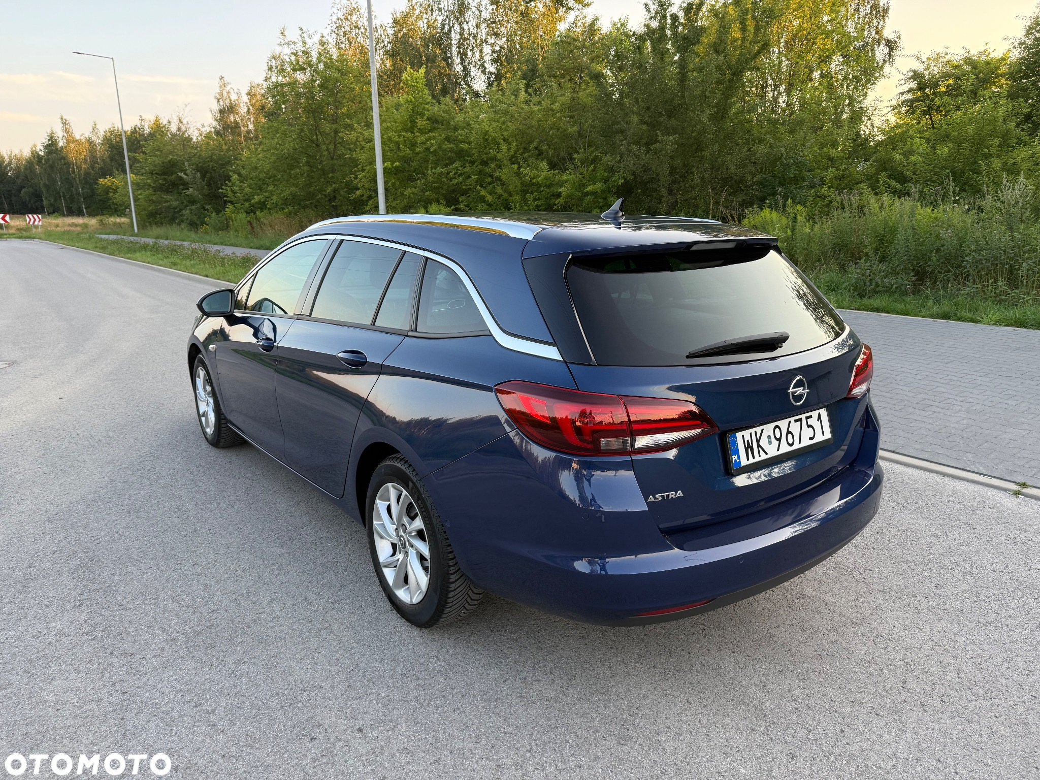 Opel Astra 1.2 Turbo Start/Stop Sports Tourer Elegance - 4