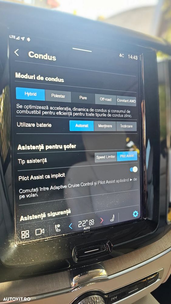 Volvo XC 60 Recharge T8 AWD AT Ultimate Dark - 29