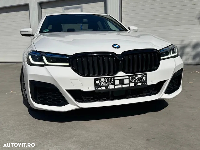 BMW Seria 5 520d xDrive AT MHEV - 9