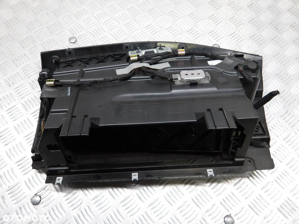 BMW E60 03-07 SEDAN 2.0B SCHOWEK PASAŻERA 51167034080 - 3