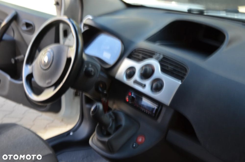 Renault KANGOO - 10