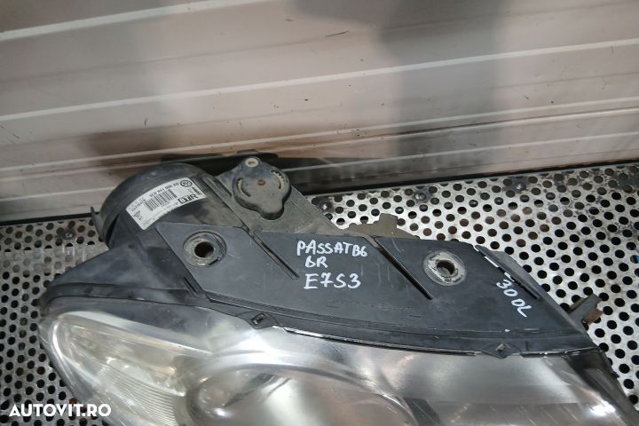 Far dreapta 3C0941006AD 3C0941006AD Volkswagen VW Passat B6 [2005 - 2 - 3