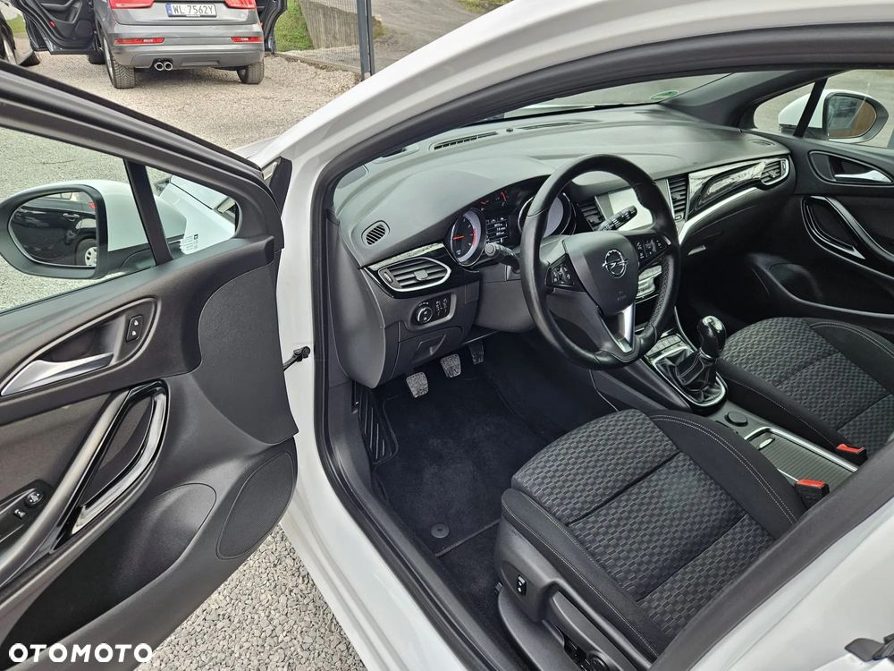 Opel Astra 1.4 Turbo Dynamic - 20